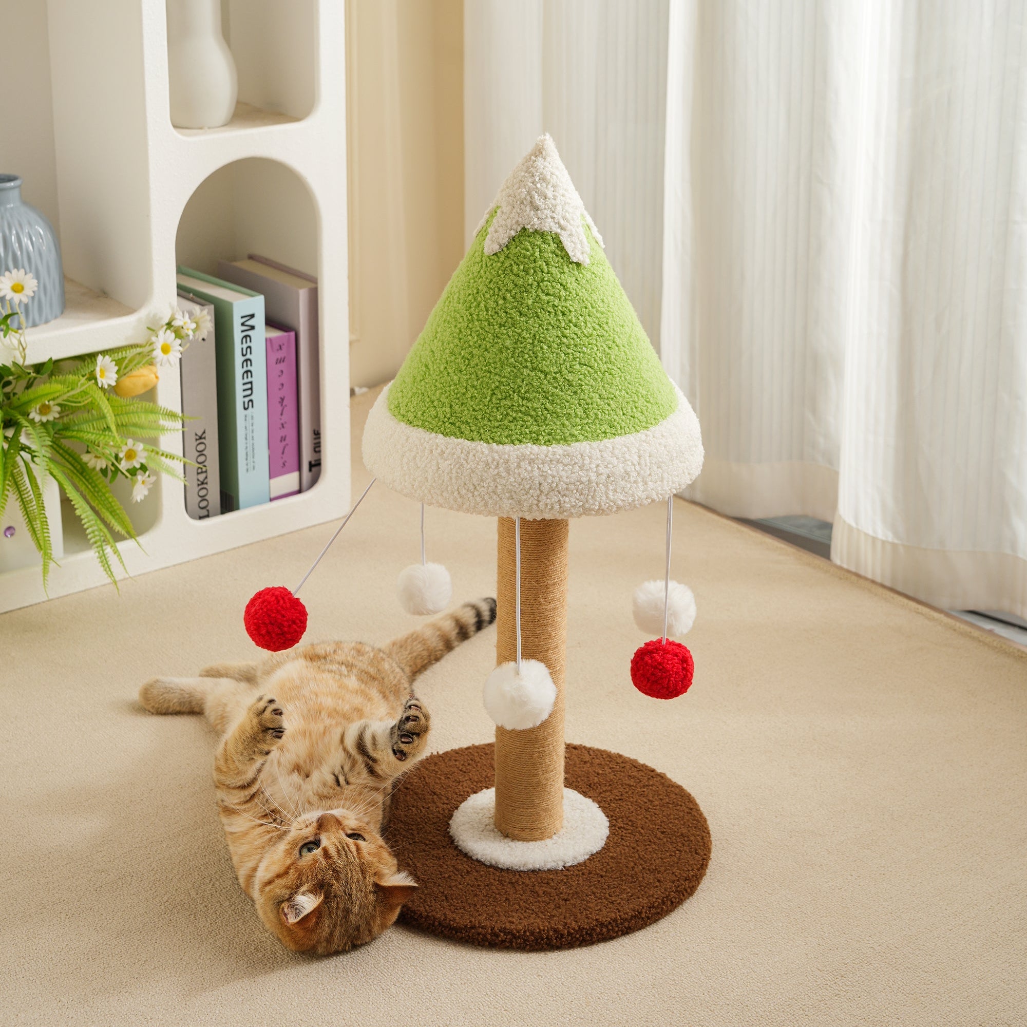 Cedar Cat Scratching Post - Sisal & Snow-Cap Design