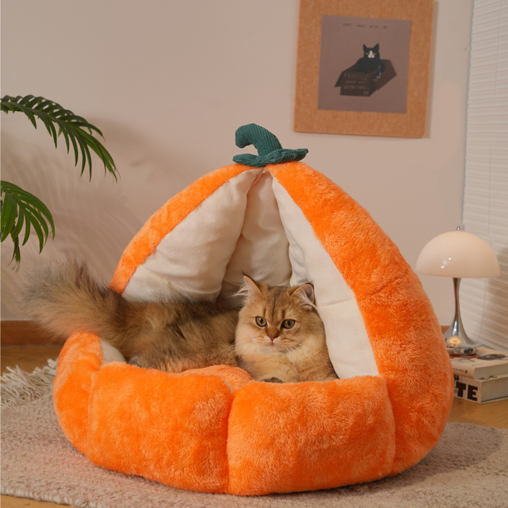 Pumpkin Cave Cat Bed - Ultra-Soft Plush Sanctuary