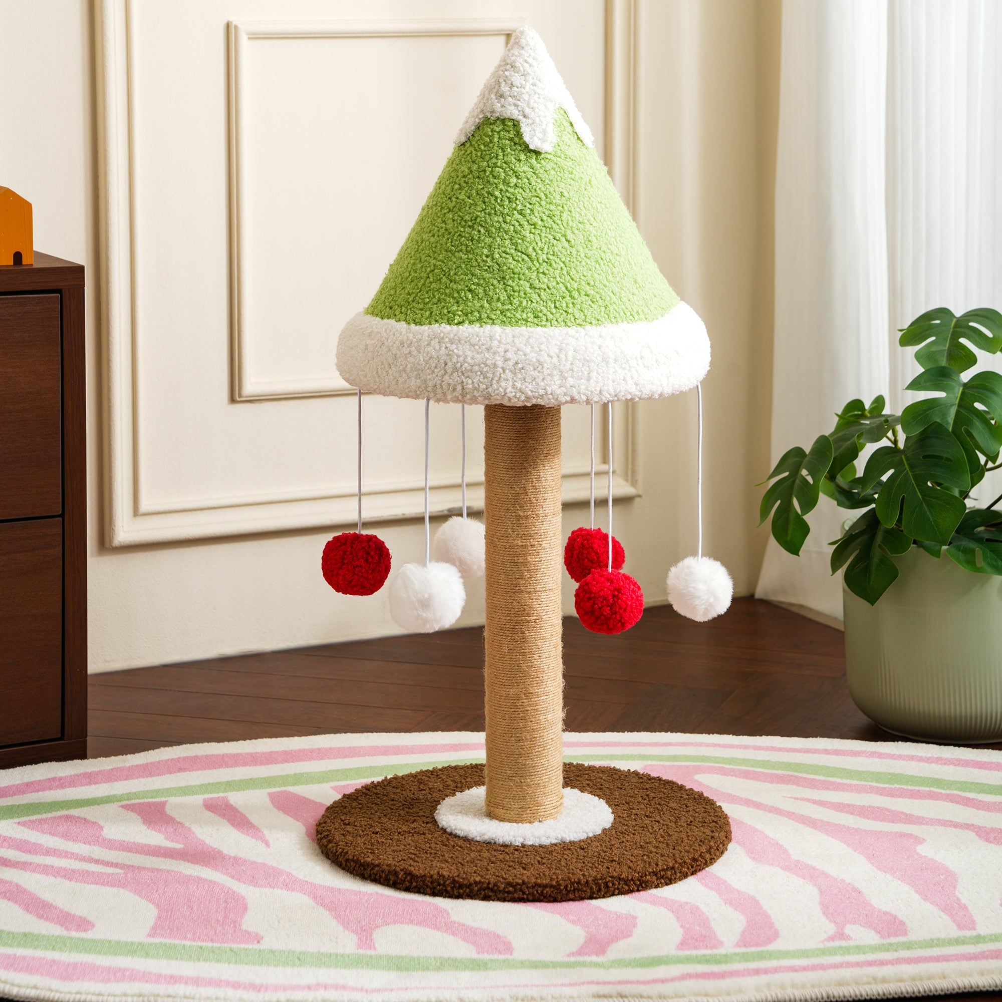 Cedar Cat Scratching Post - Sisal & Snow-Cap Design