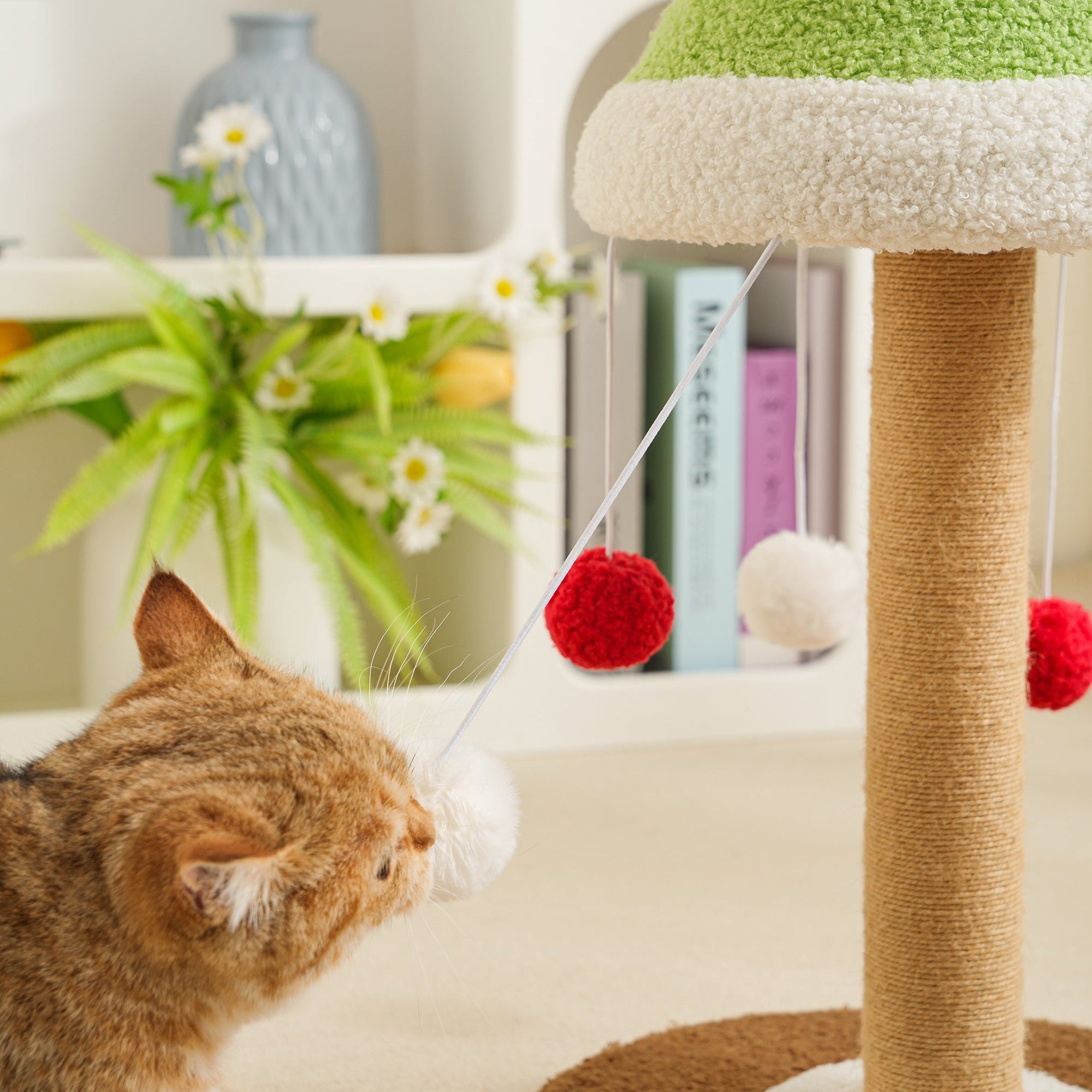 Cedar Cat Scratching Post - Sisal & Snow-Cap Design