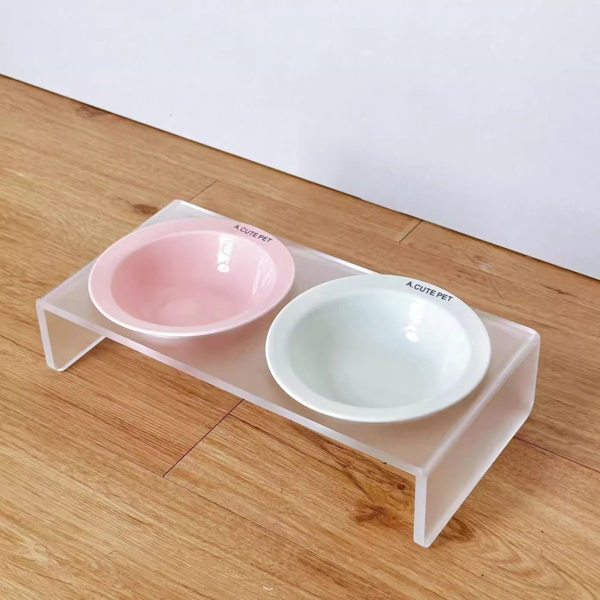 Ceramic Cat Bowl with Elevated Acrylic Stand - catati - nz - cat - products - online