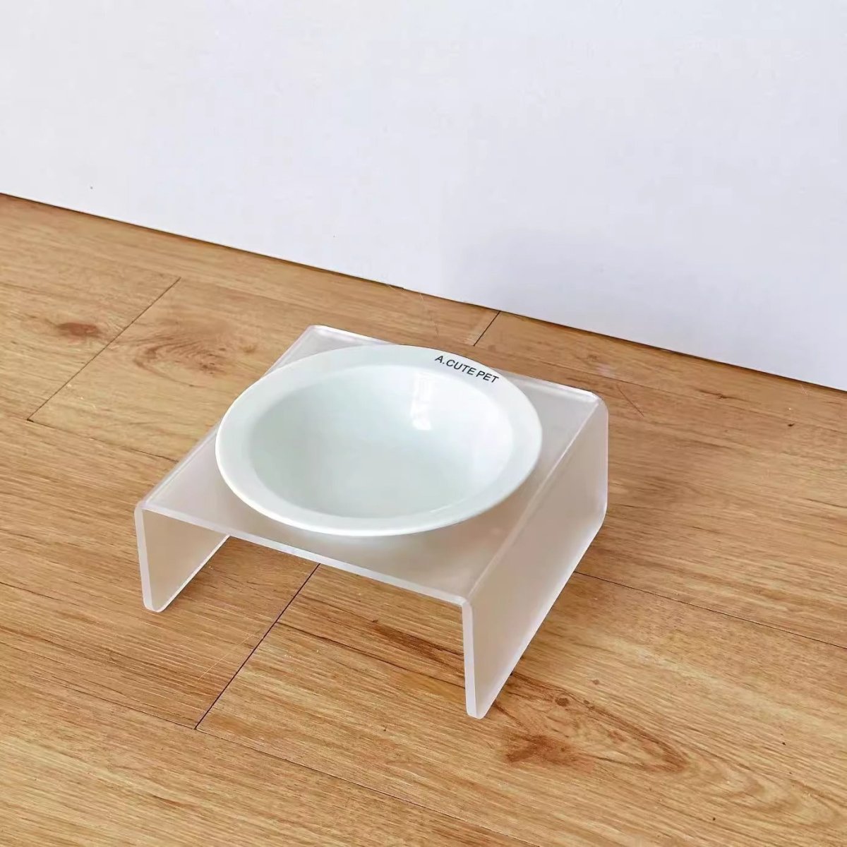 Ceramic Cat Bowl with Elevated Acrylic Stand - catati - nz - cat - products - online