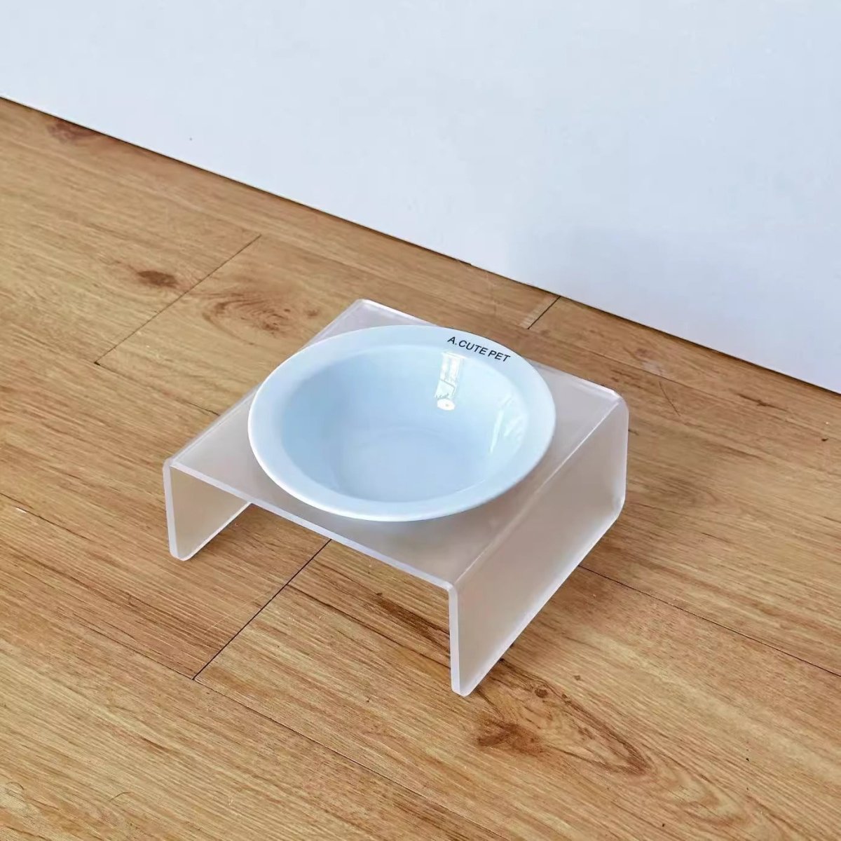 Ceramic Cat Bowl with Elevated Acrylic Stand - catati - nz - cat - products - online